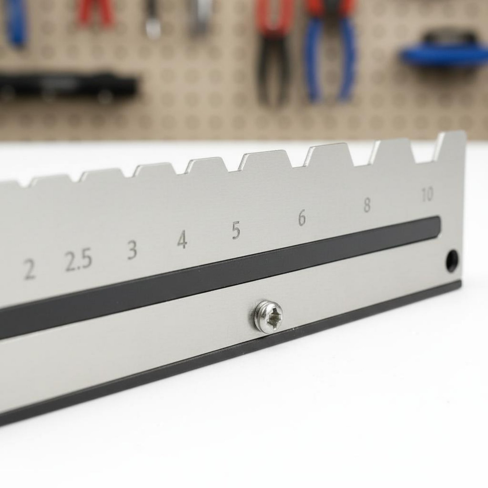 Настенный держатель для шестиг – обзор и цена Tools For Metal Workshop